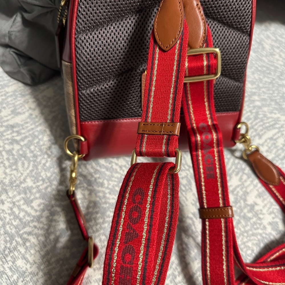 COACH Signature Charter Backpack 18 - Picture 10 of 12